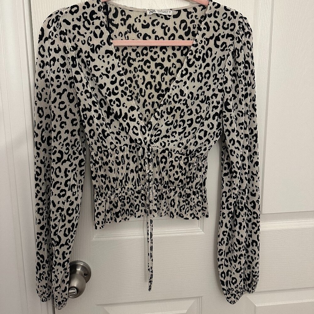 Zara Black & White Cheetah Print Blouse
